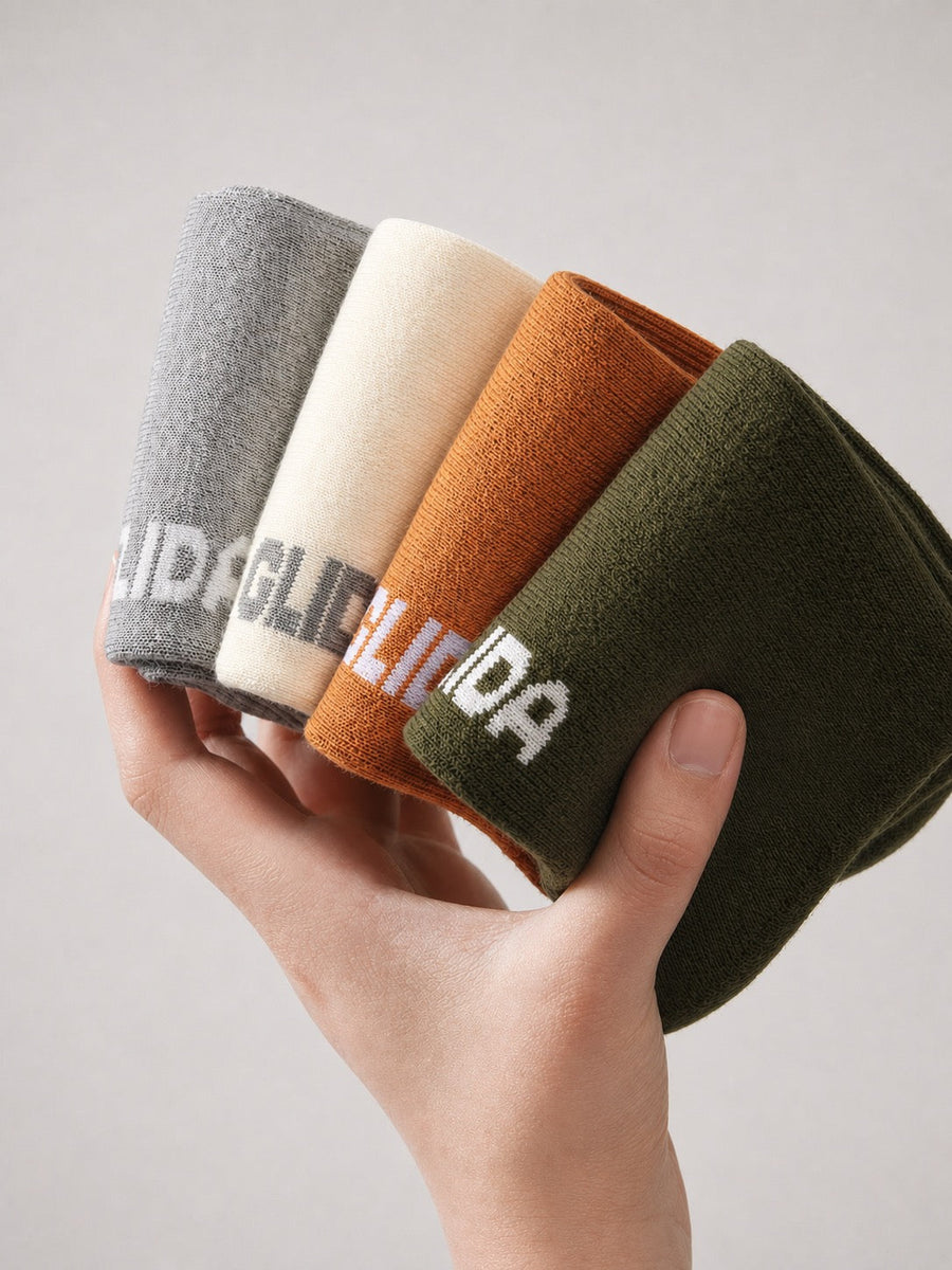 Rolled cuffs on Glida combed cotton crew socks